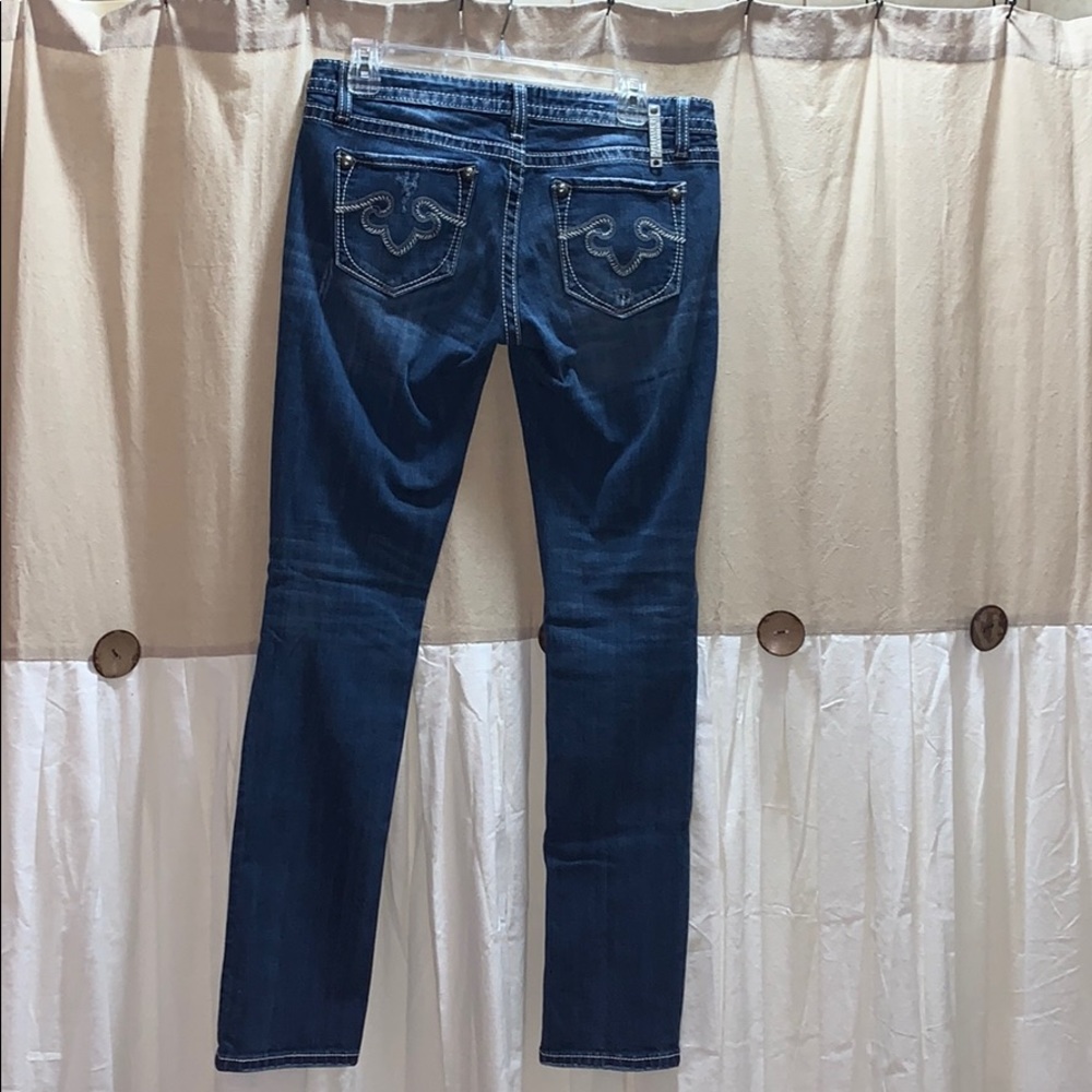 Jeans - Picture 2 of 3